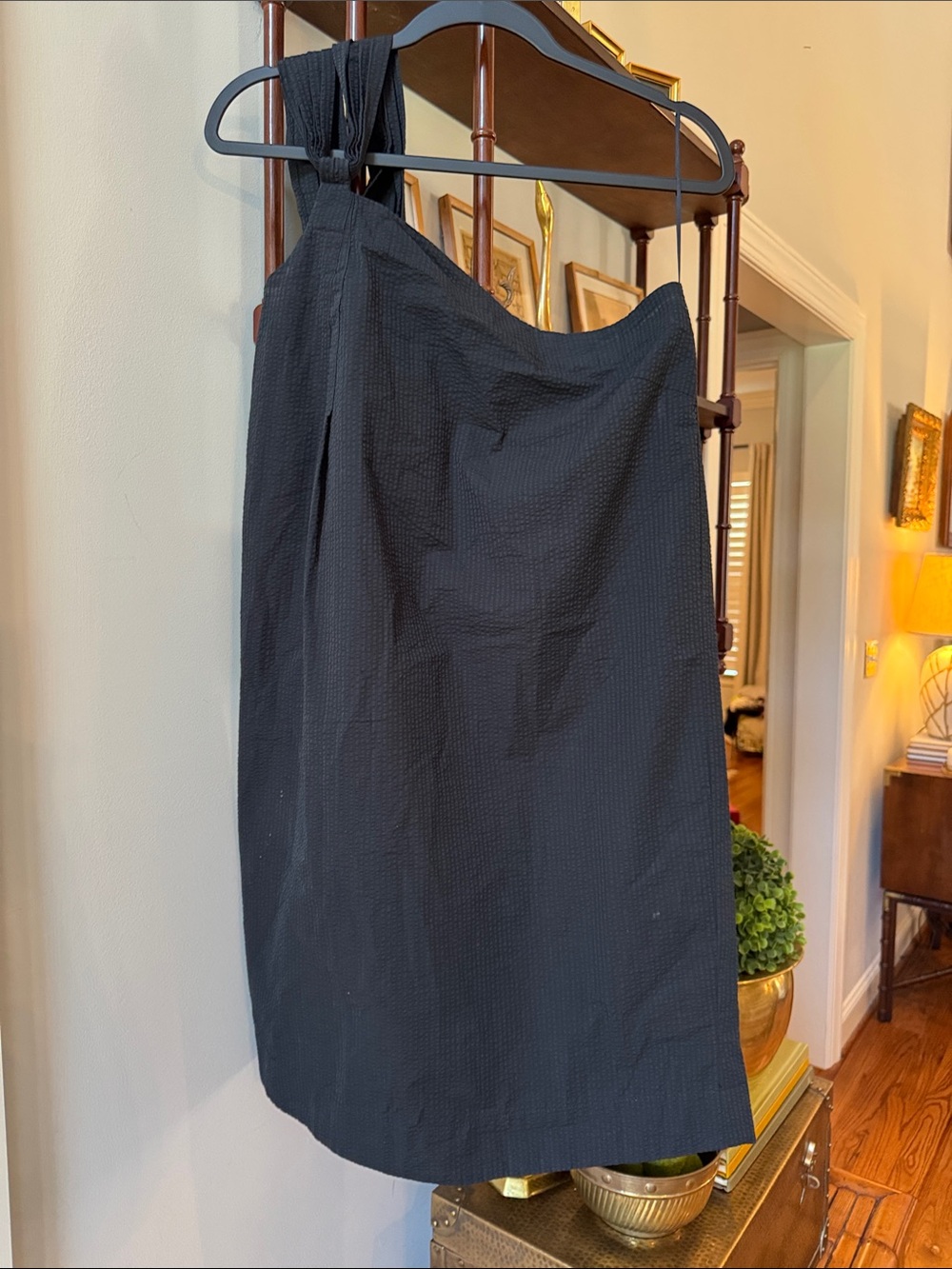 Cuyana One-Shoulder Textured Dress Black